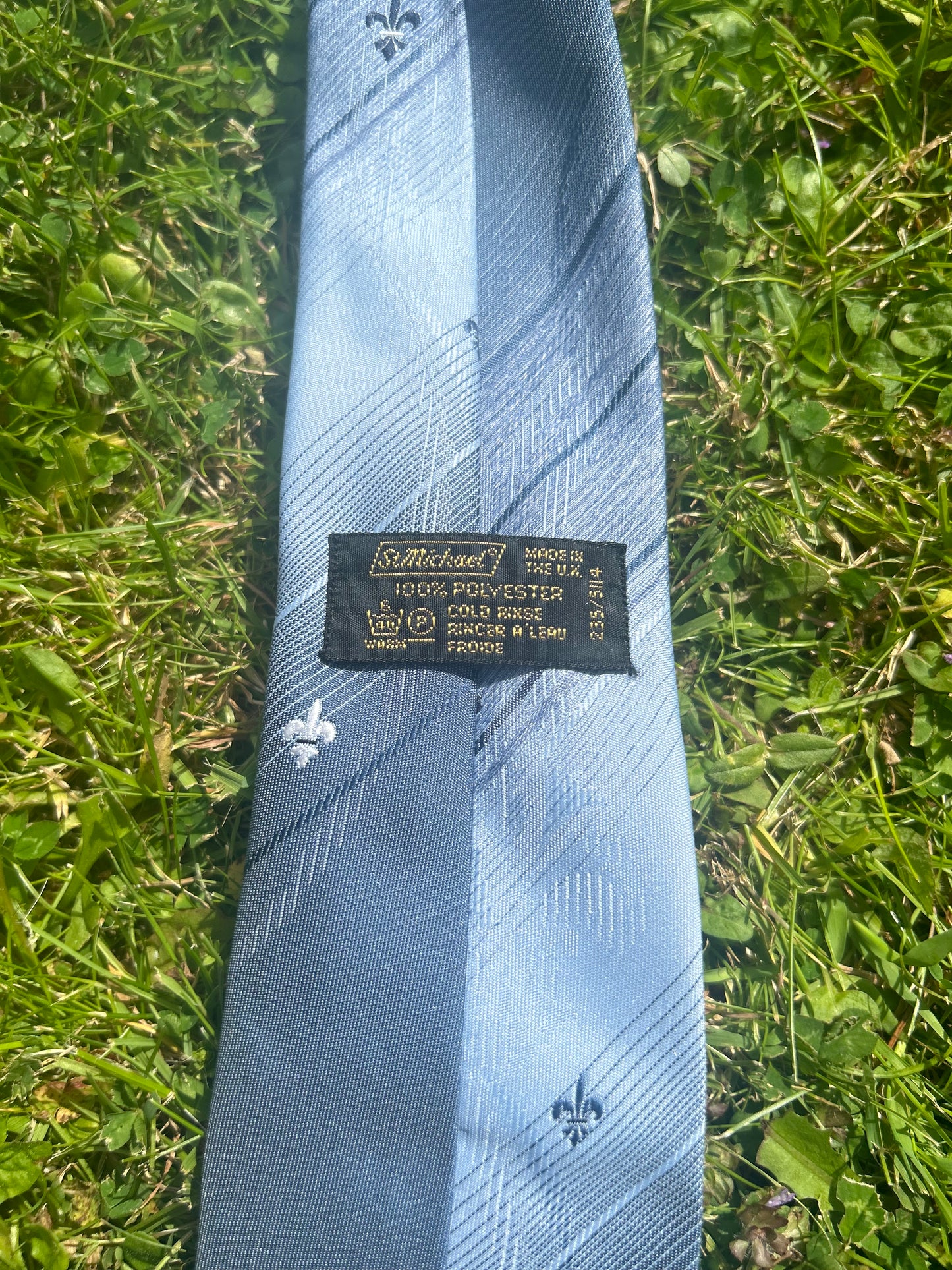 Vintage 1980s St Michaels Blue Ombre Embroidered Tie