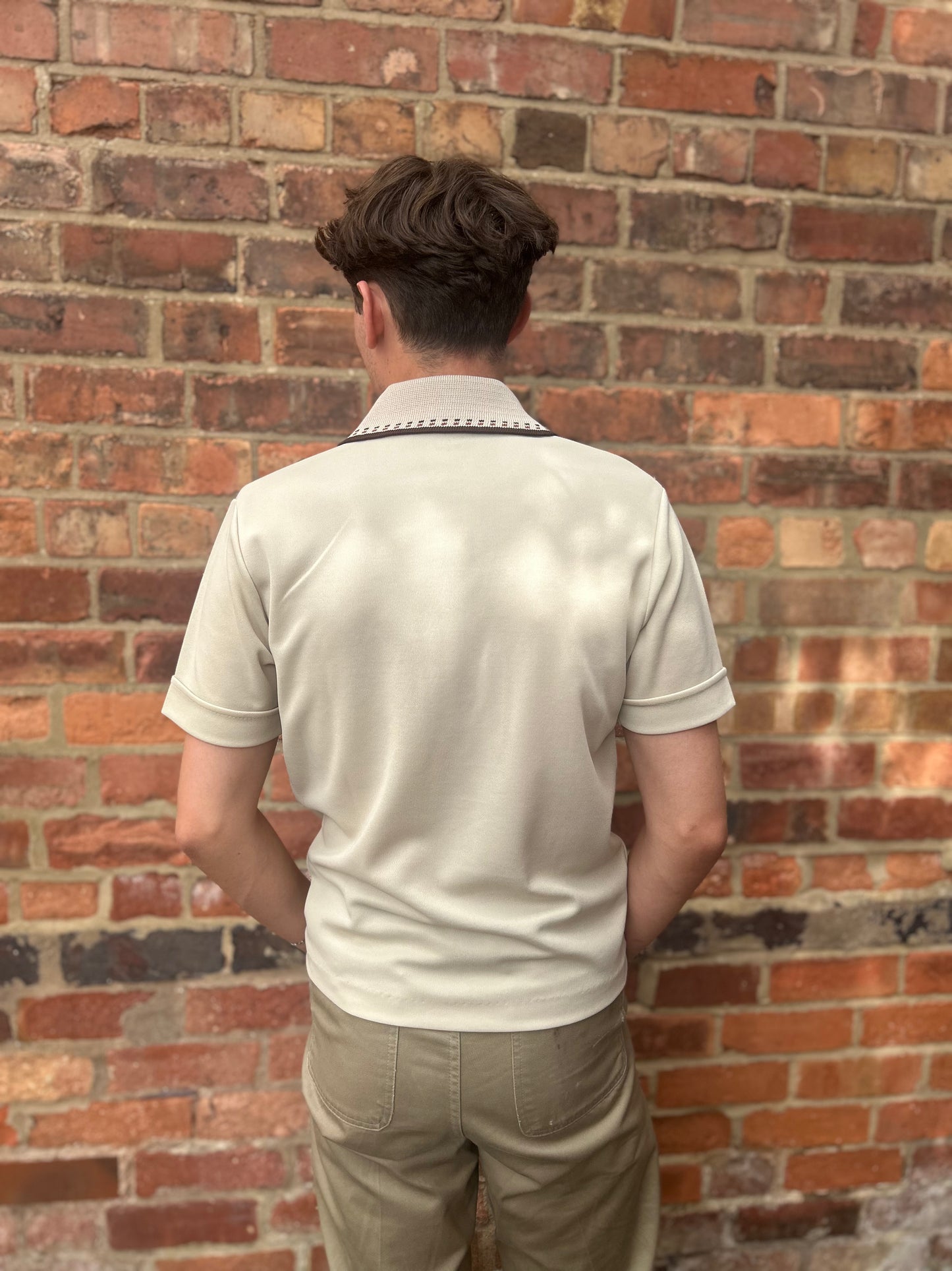 1960s Brown and Beige Collar Shirt with Pocket Detailing Medium