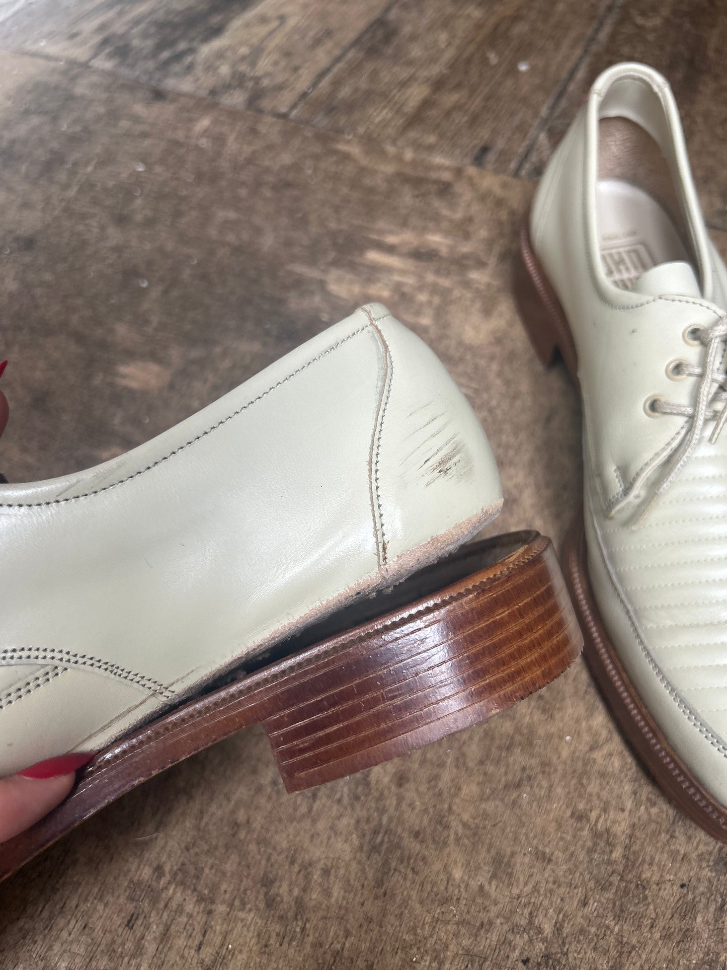 1960s Cream Shoes Needs Reworking Size 8