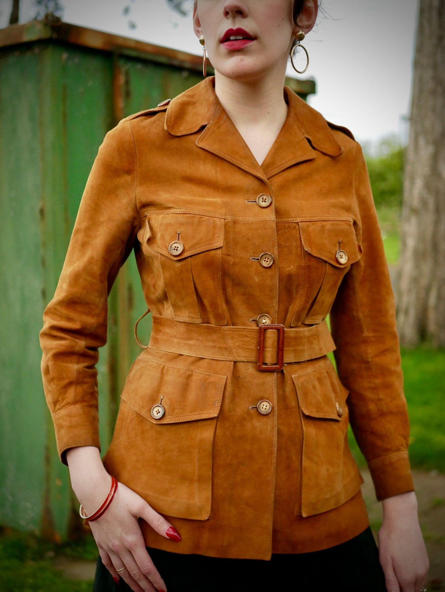 Vintage Late 60s Early 70s Flattering Womens Brown Suede Belted Pocketed Jacket X-Small