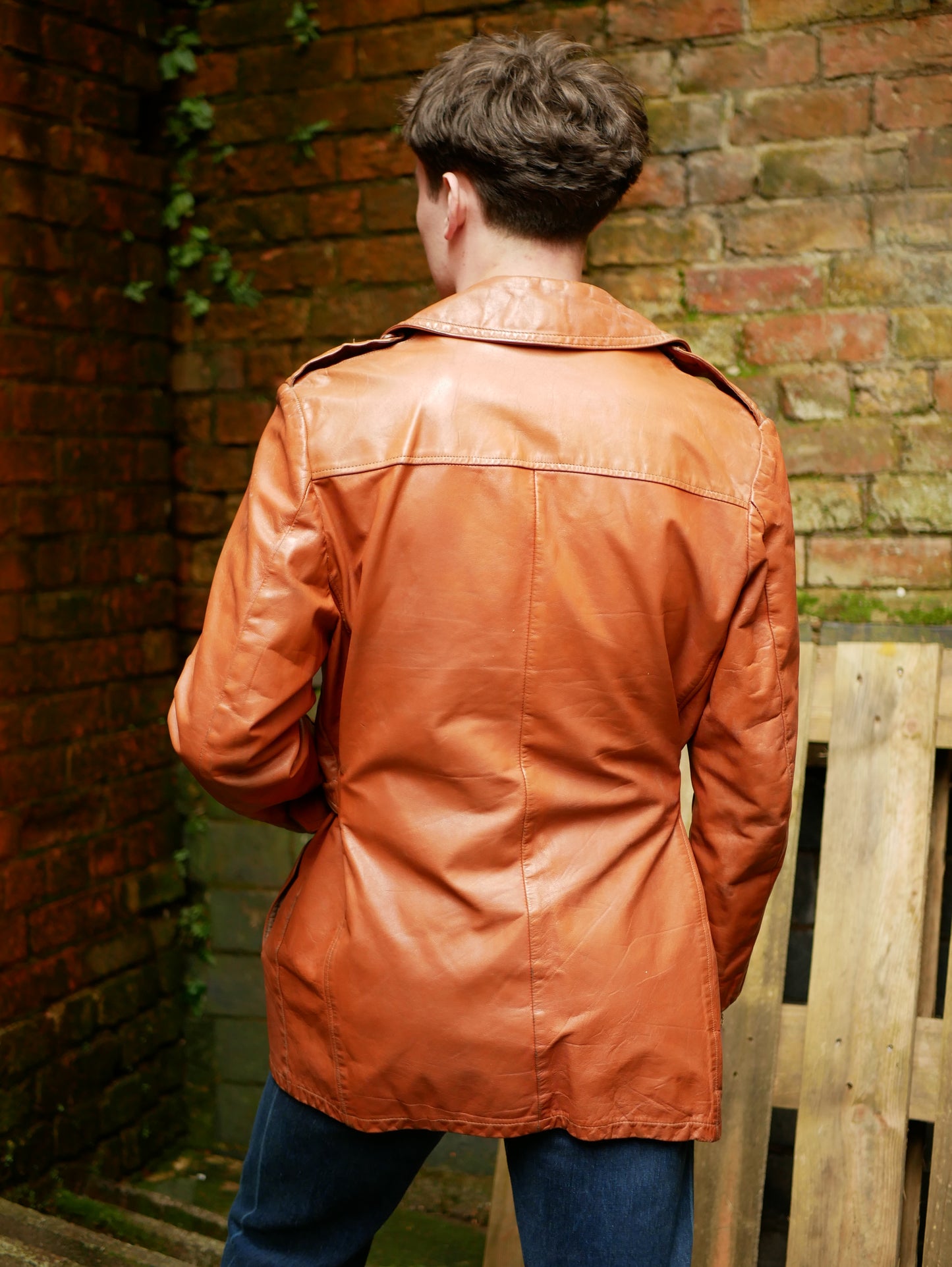 1970s American Mens Belted Leather Jacket