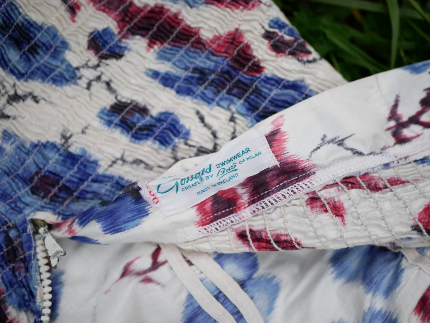 Vintage Gossard Brand 1950s Floral Lined and Shaped Halterneck Swimsuit Small
