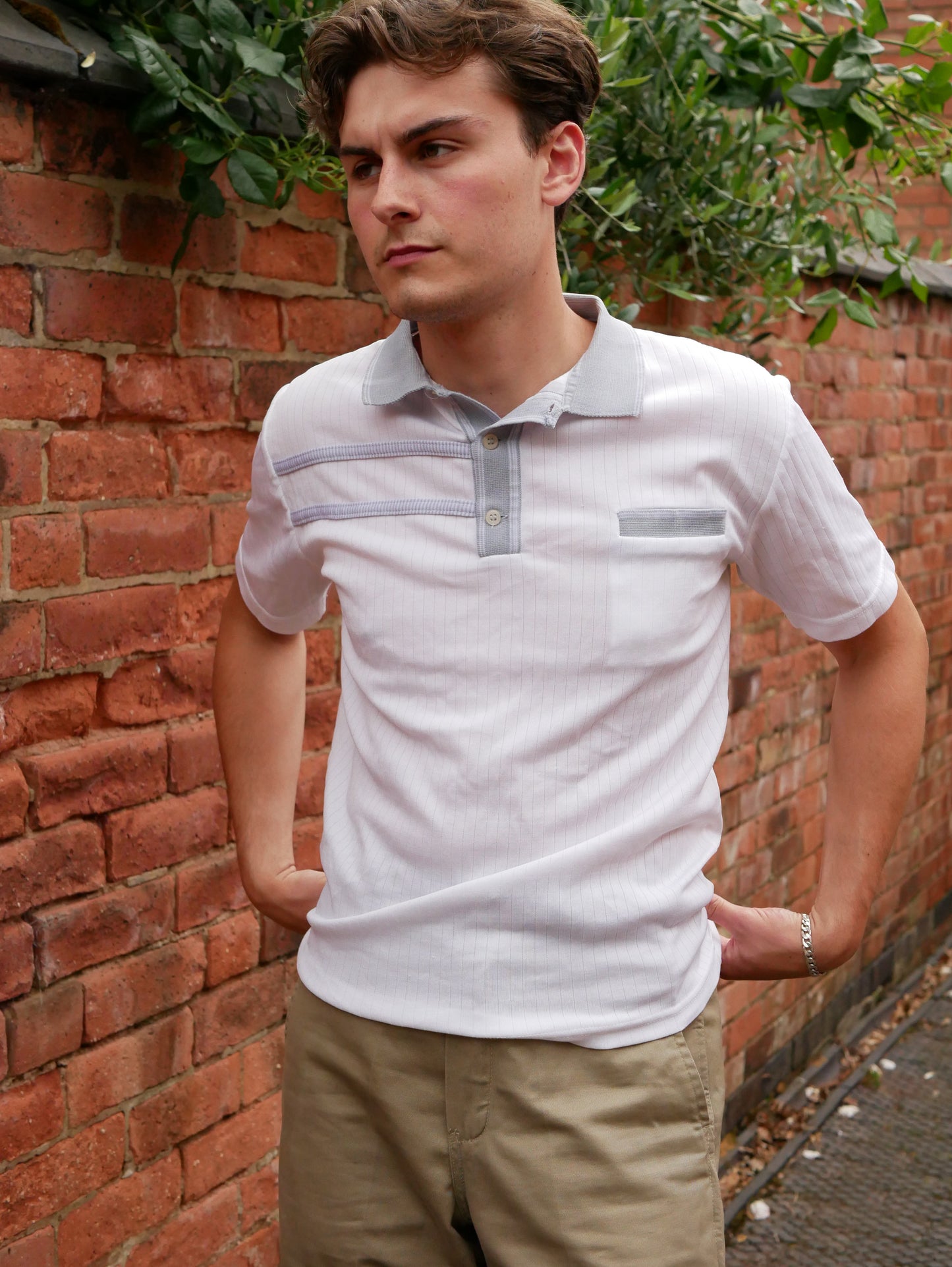 Vintage 1960s Style White Italian Knit Polo Shirt with Light Blue Detailing Medium
