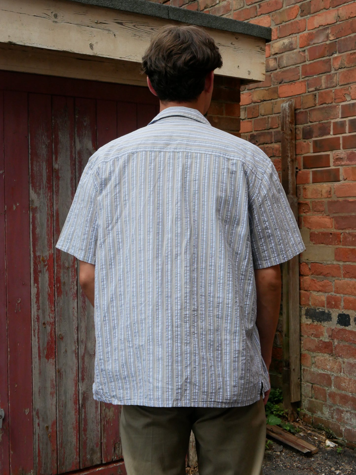 1950s Style Blue Striped Open Looped Collared Shirt Large