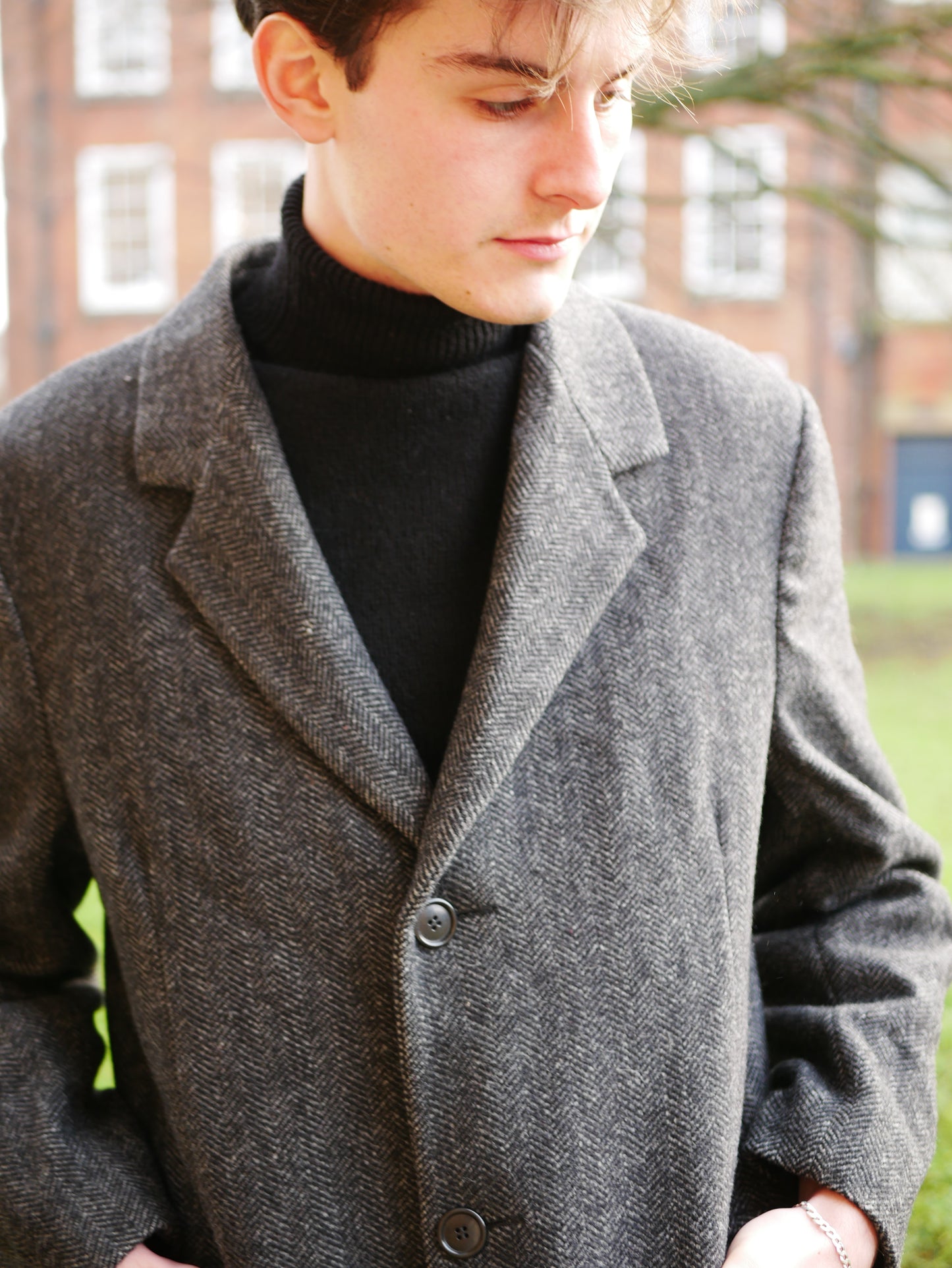Vintage American Kuppenheimer 100% Pure Wool Grey Herringbone Overcoat Large