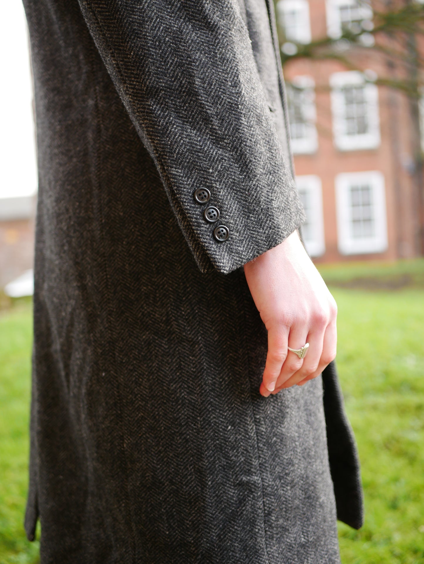 Vintage American Kuppenheimer 100% Pure Wool Grey Herringbone Overcoat Large