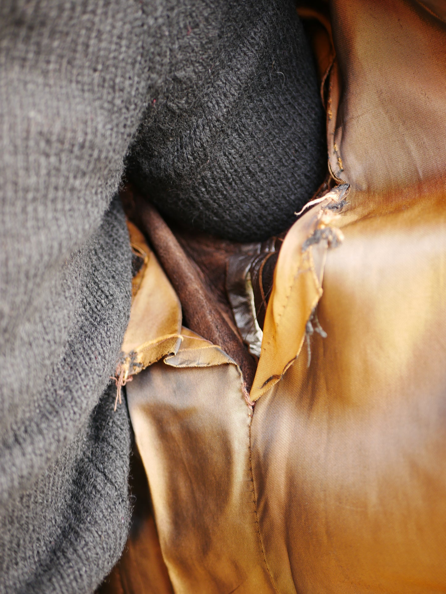 Vintage 1970s Distressed Large Lapels Leather Jacket Small