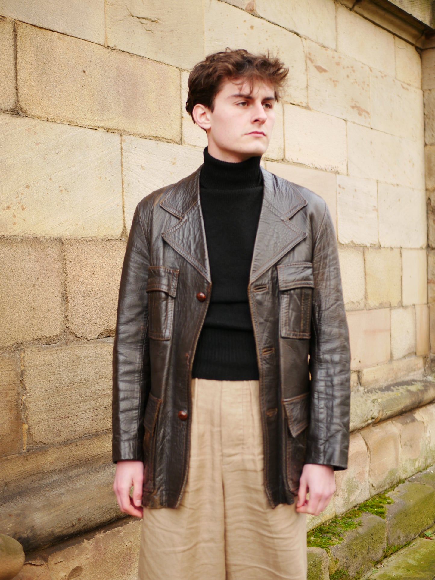 Vintage 1970s Distressed Large Lapels Leather Jacket Small
