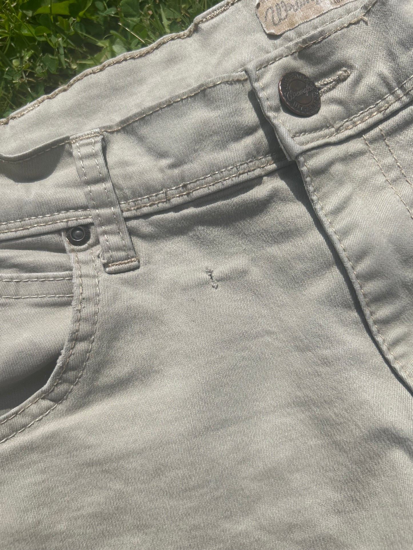 Classic Casual Wrangler Chinos Waist 30”