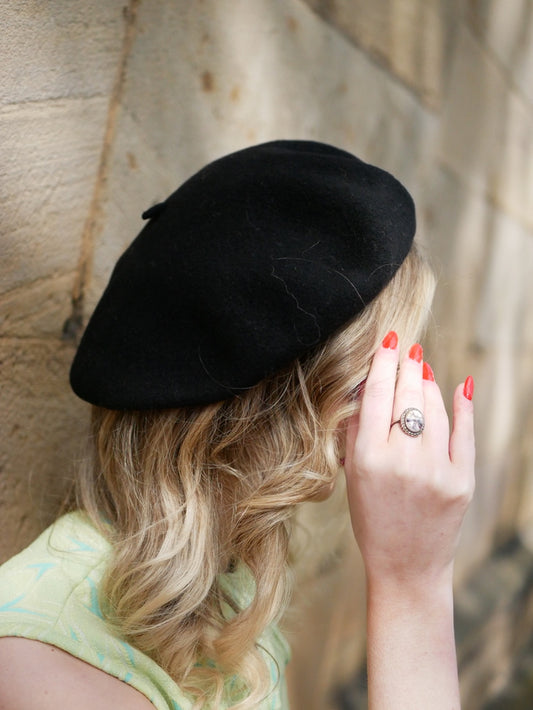 Womens Black Beret