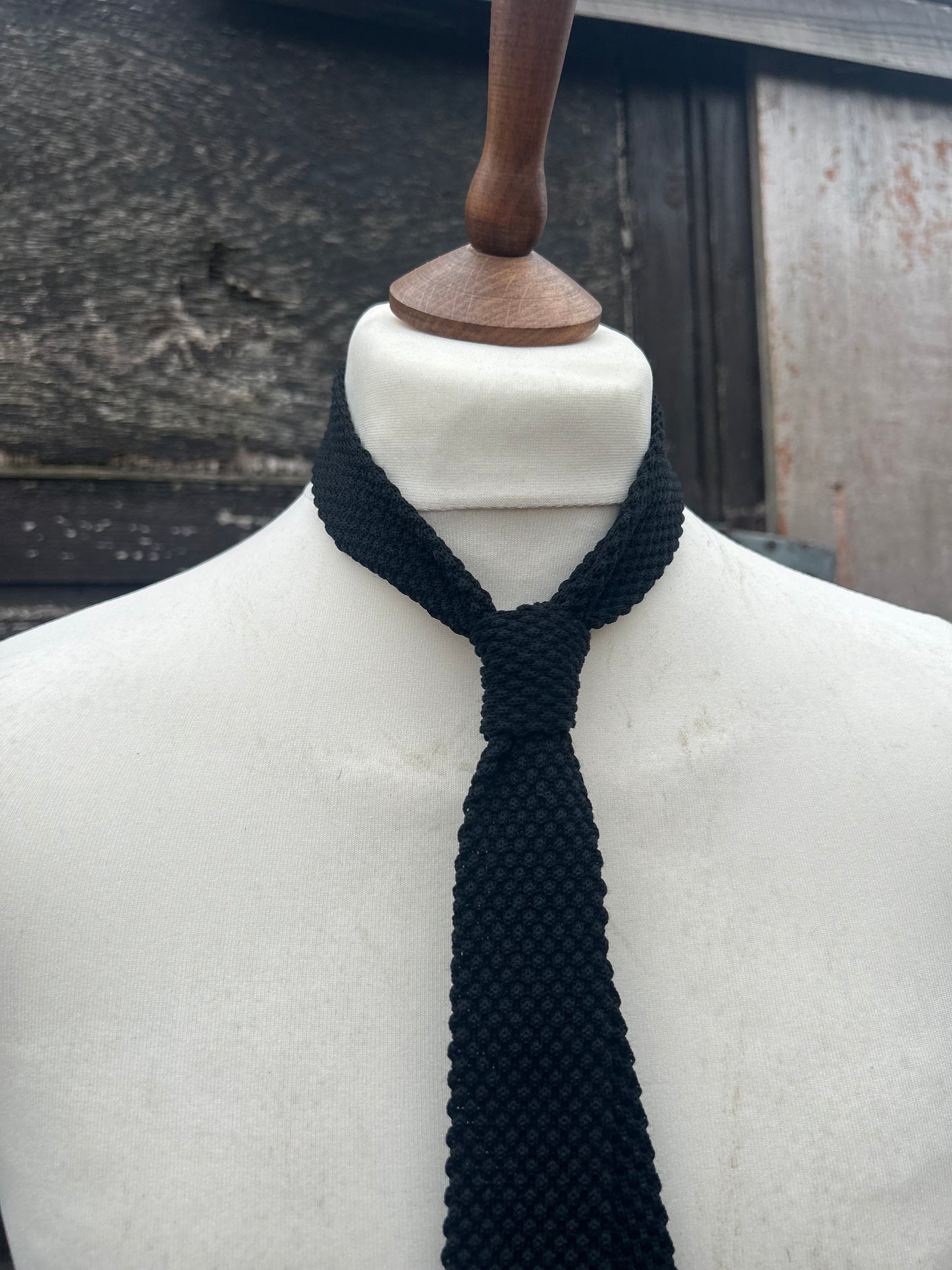 Vintage 1960s Mod/Ivy Style Black 2" Tie