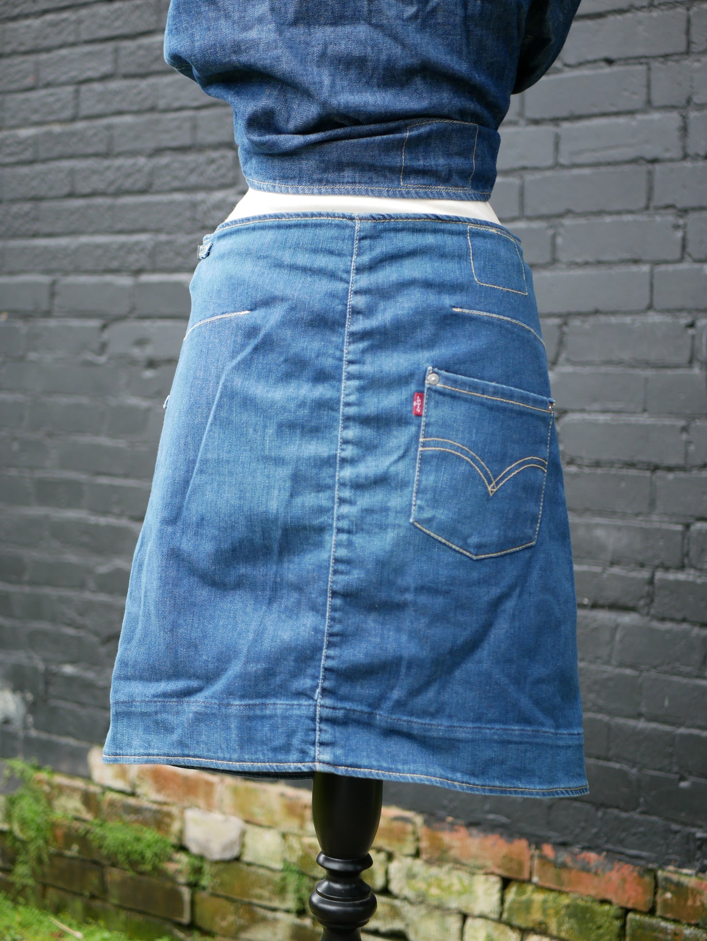 Vintage 1990s Unique Levis Engineered Denim Skirt Size 12